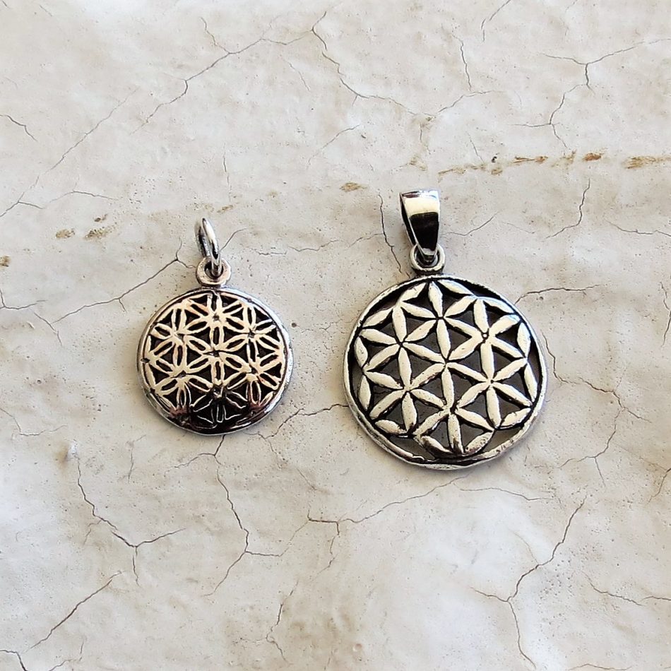 Sterling silver small flower of life pendant - Image 2