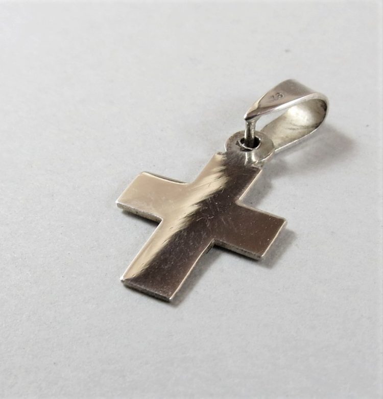 sterling silver small thin cross pendant