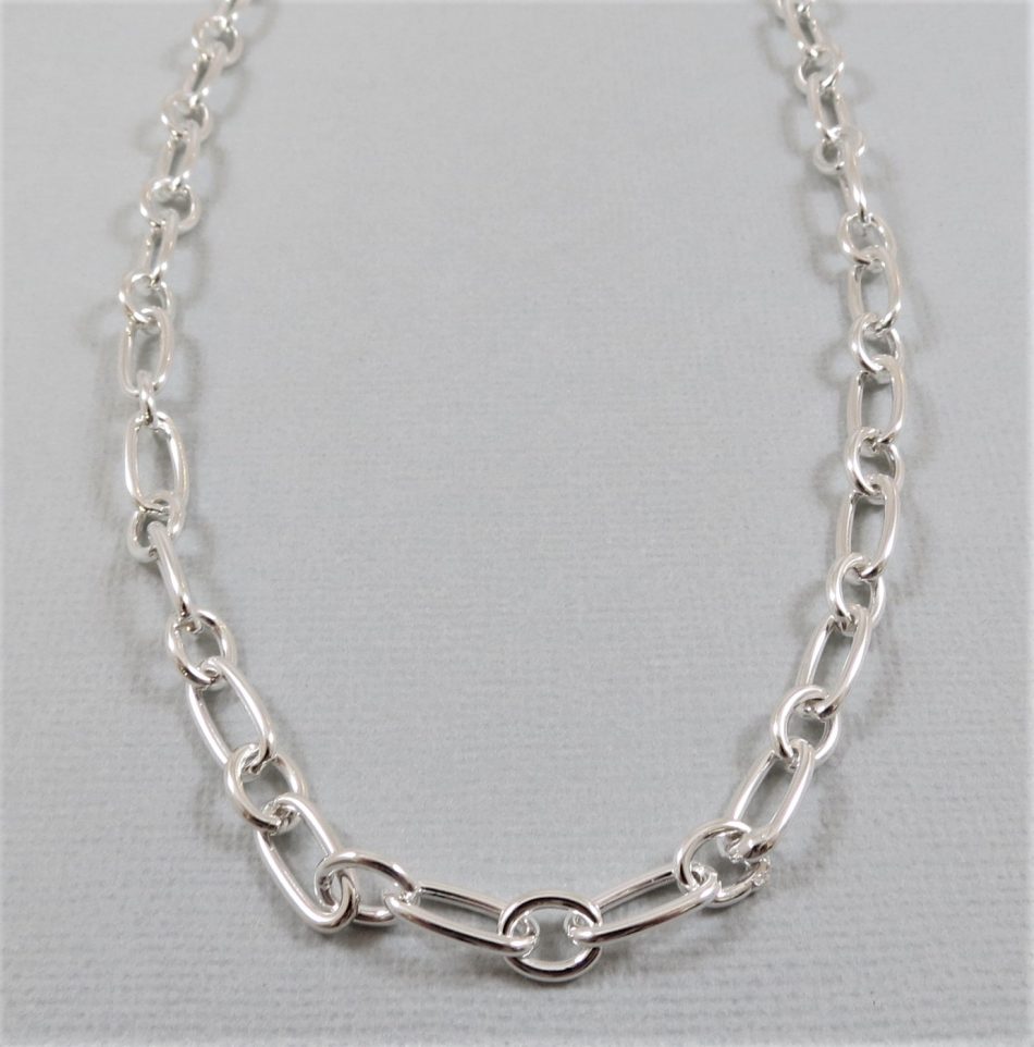 medium size link necklace 50cm