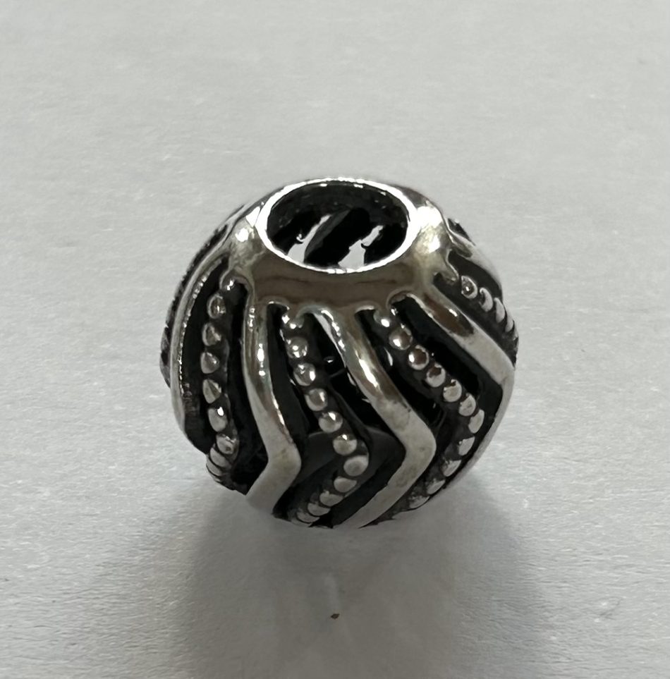 Sterling silver striped chevron design pandora-like-bead