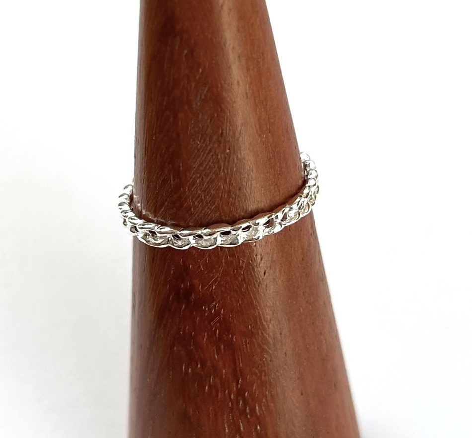 Sterling silver dainty link design stack ring