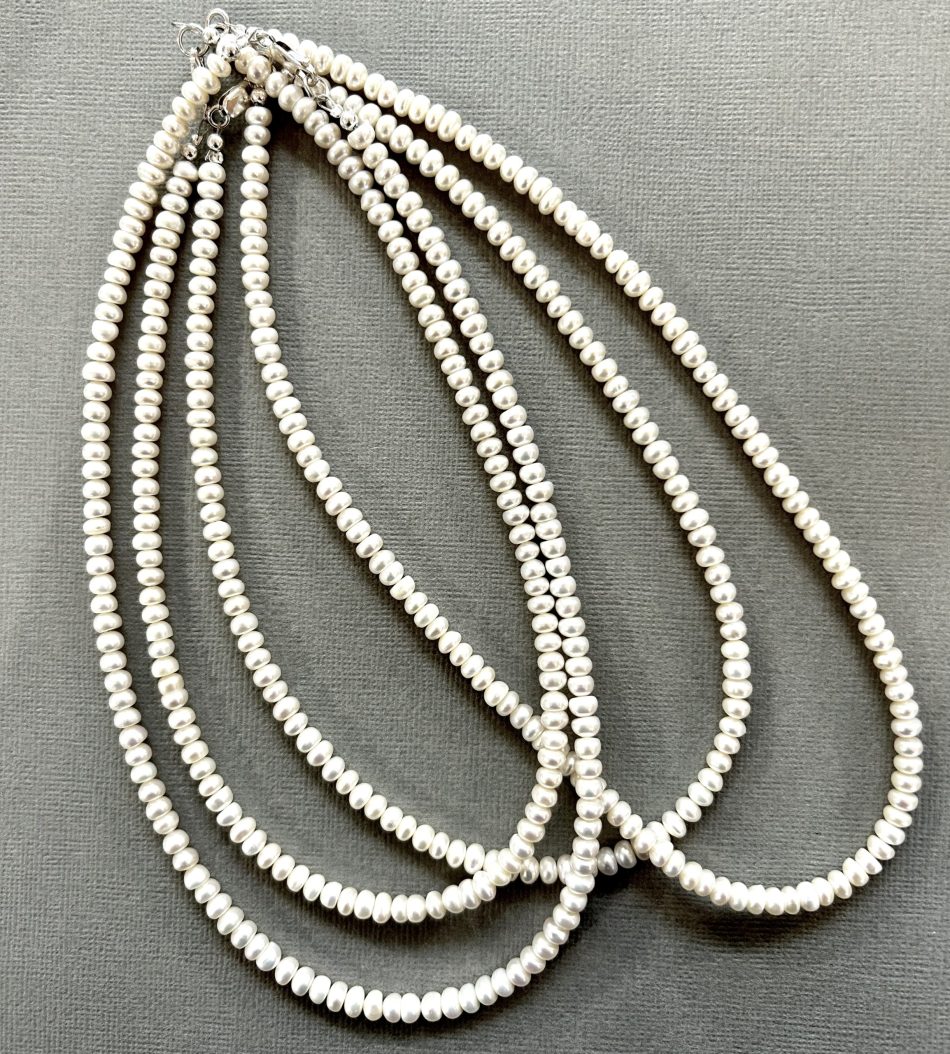 small white pearl necklace 40 + 45cm