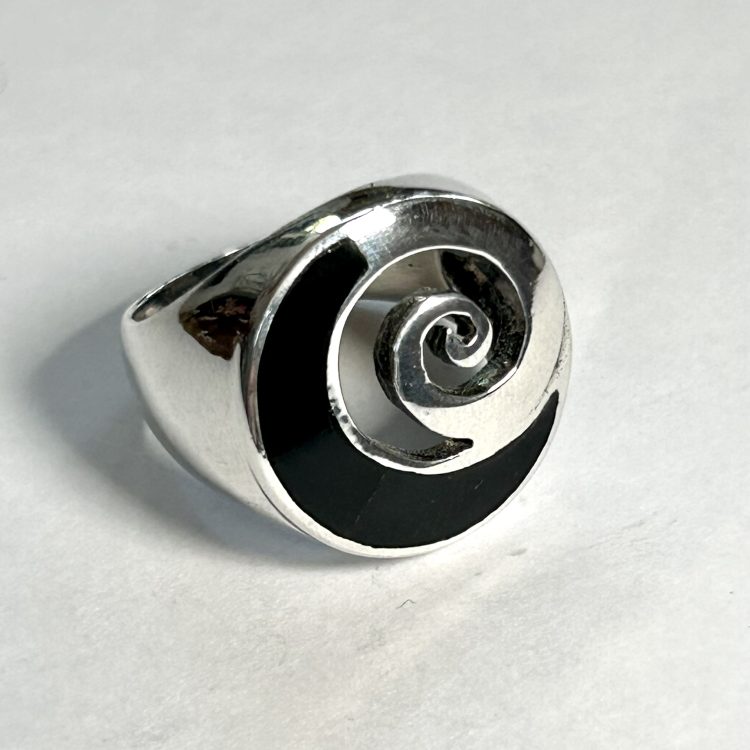 sterling silver and black onyx spiral ring