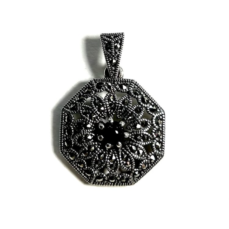 sterling silver marcasite and black onyx pendant