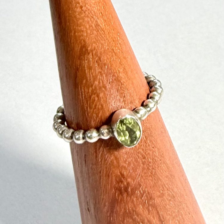 sterling silver and peridot ball detail stack ring