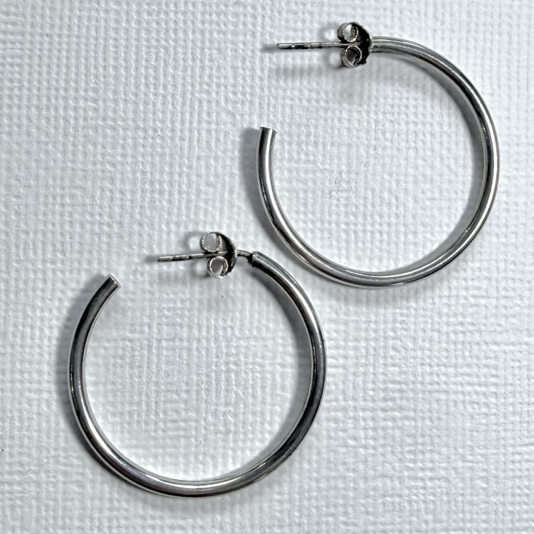 sterling silver medium hoop earrings