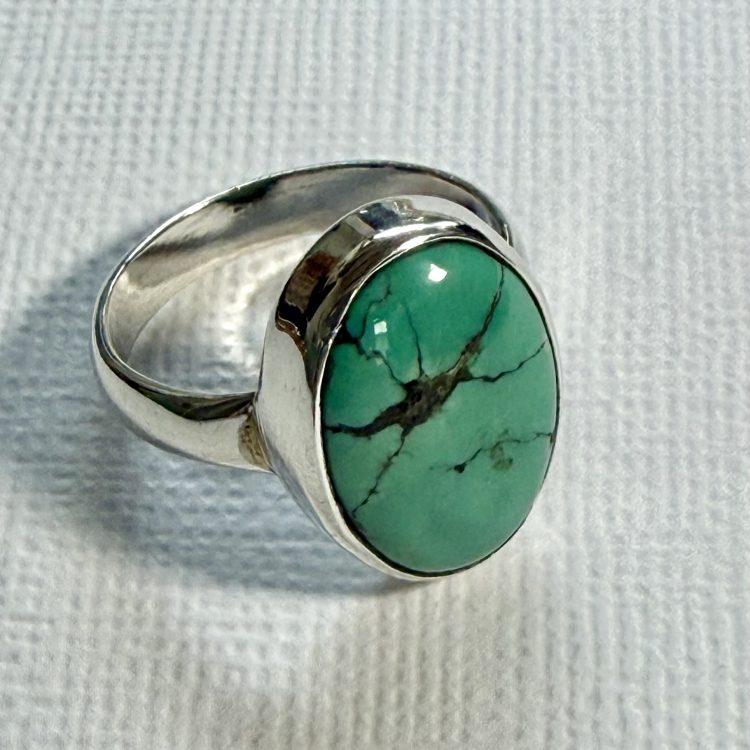 oval sterling silver and turquoise ring