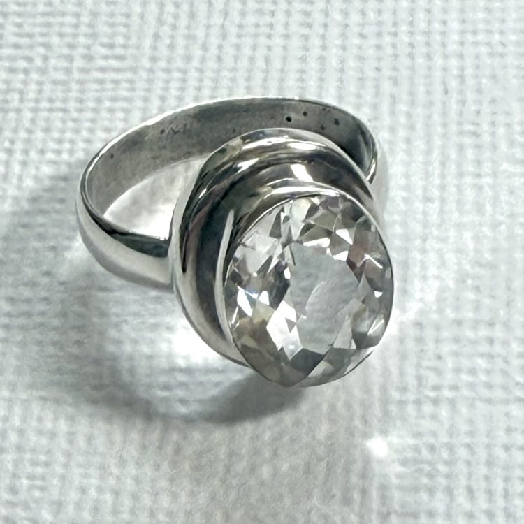 sterling silver oval faceted clear quartz ring