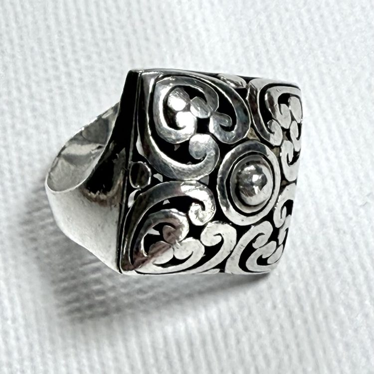 sterling silver Balinese filigree detailed ring