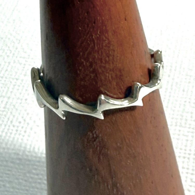 sterling silver zig-zag stack ring