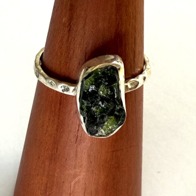 sterling silver raw green aventurine ring