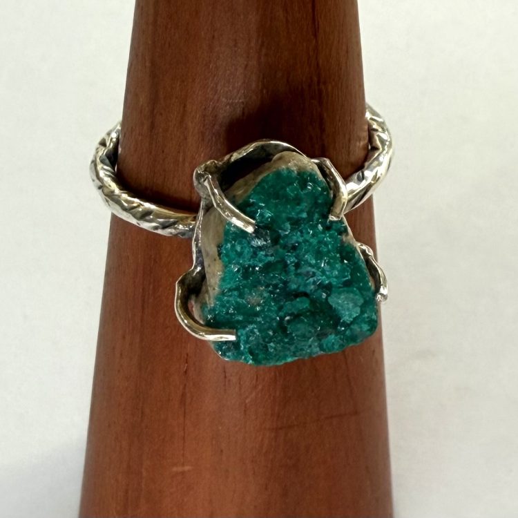 sterling silver angular raw Dioptase ring