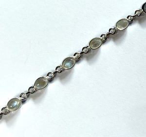 sterling silver cabochon oval moonstone bracelet