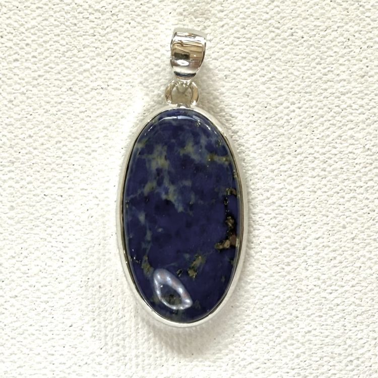 oval sterling silver and lapis lazuli pendant
