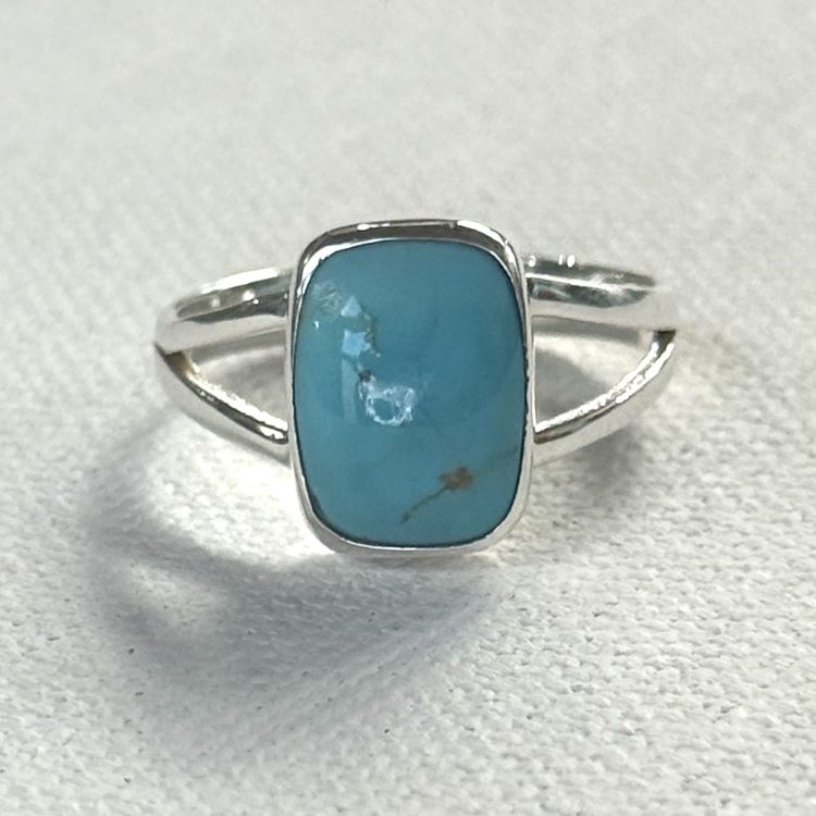 rectangular sterling silver and turquoise ring