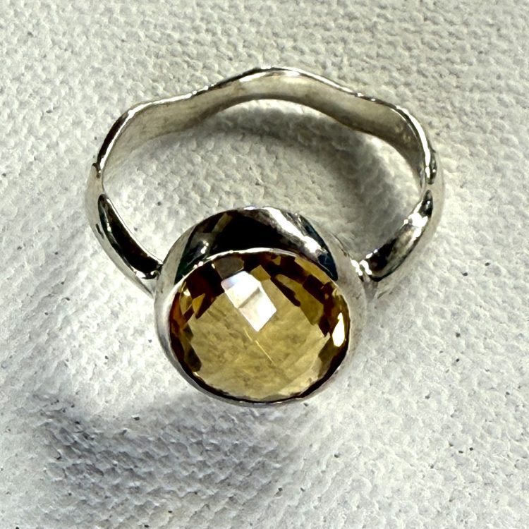 sterling silver oval faceted citrine ring