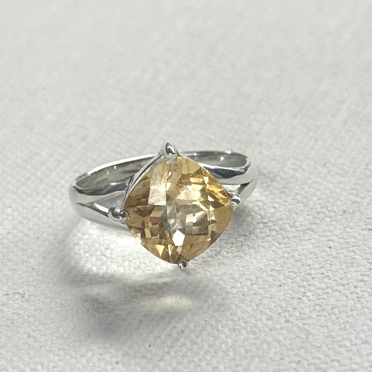 sterling silver cushion cut citrine ring
