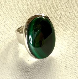 oval sterling silver and malachite ring
