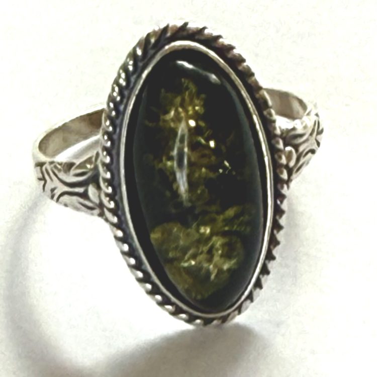 sterling silver detailed border green amber ring