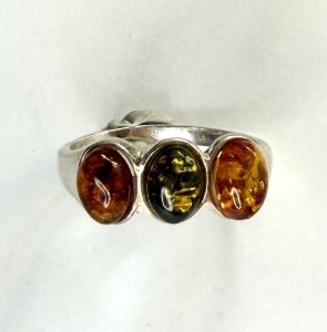sterling silver tri-colour oval amber ring