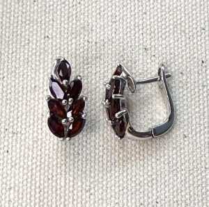 sterling silver and garnet leaves design earrings with lock clasp