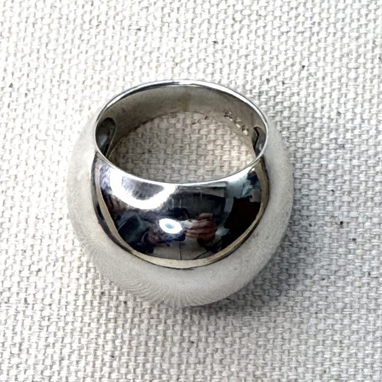 stering silver rounded dome ring